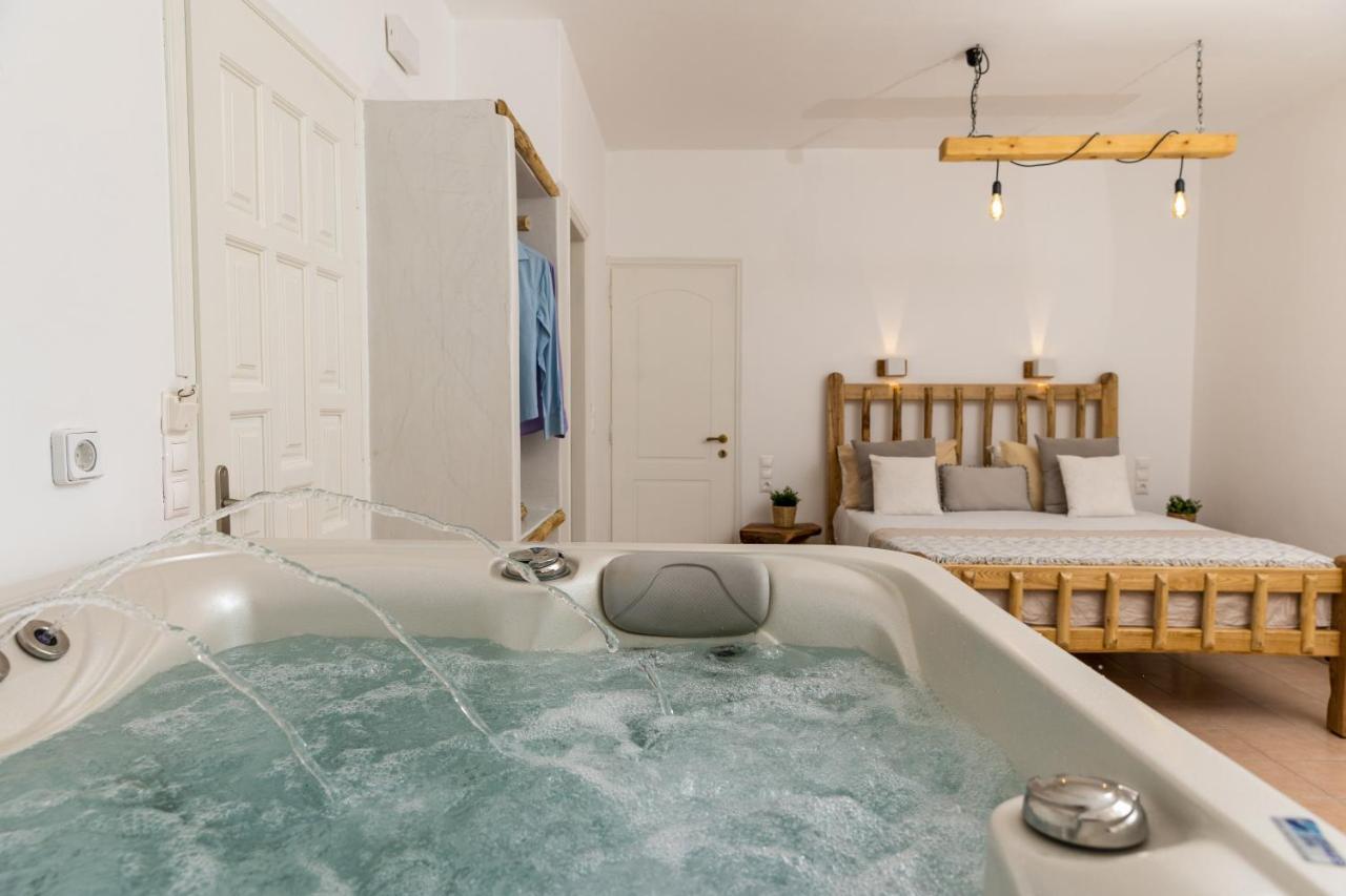 Aqua Naxos Apartments & Suites アギオス・プロコピオス エクステリア 写真