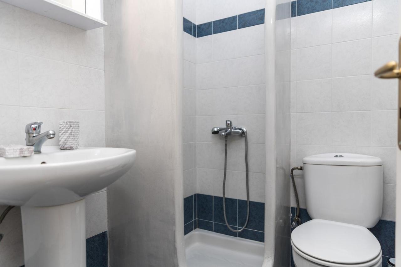 Aqua Naxos Apartments & Suites アギオス・プロコピオス エクステリア 写真