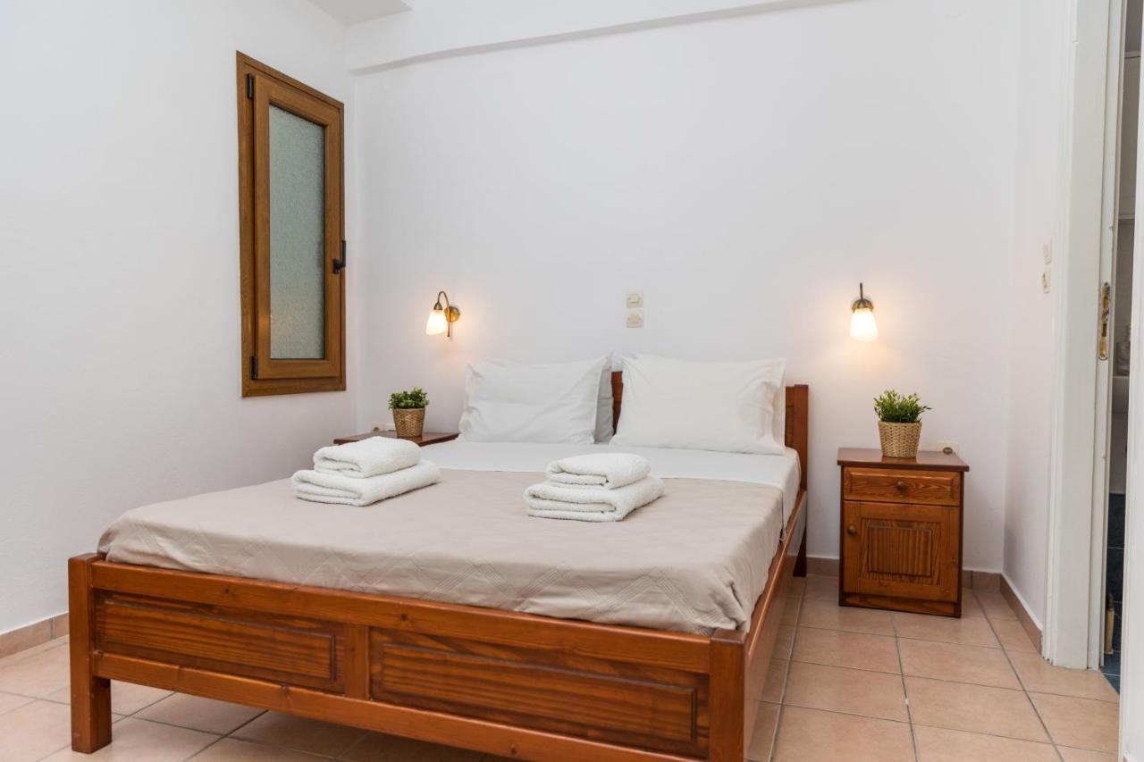 Aqua Naxos Apartments & Suites アギオス・プロコピオス エクステリア 写真