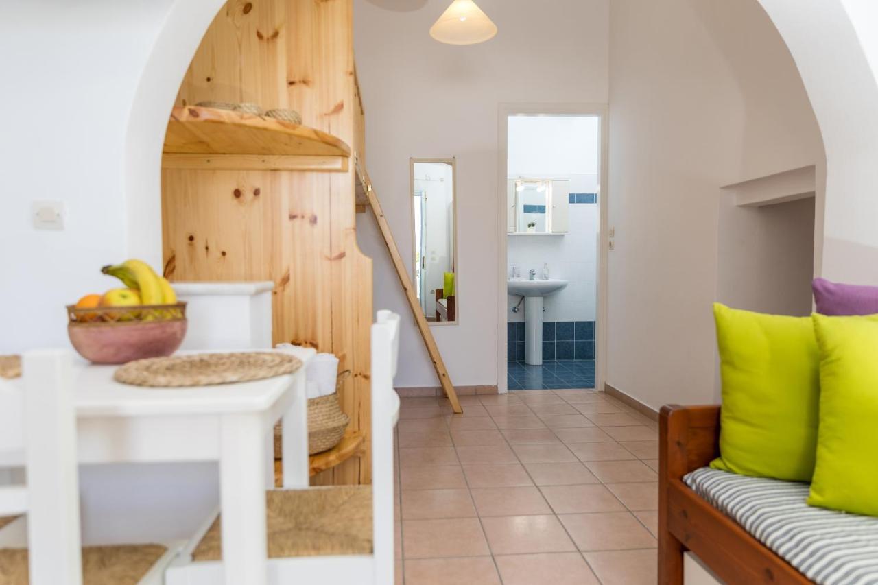 Aqua Naxos Apartments & Suites アギオス・プロコピオス エクステリア 写真