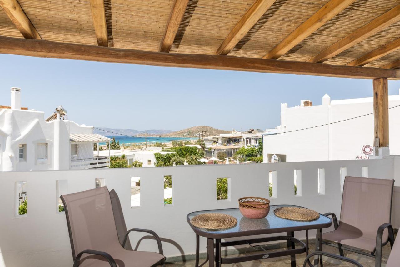 Aqua Naxos Apartments & Suites アギオス・プロコピオス エクステリア 写真