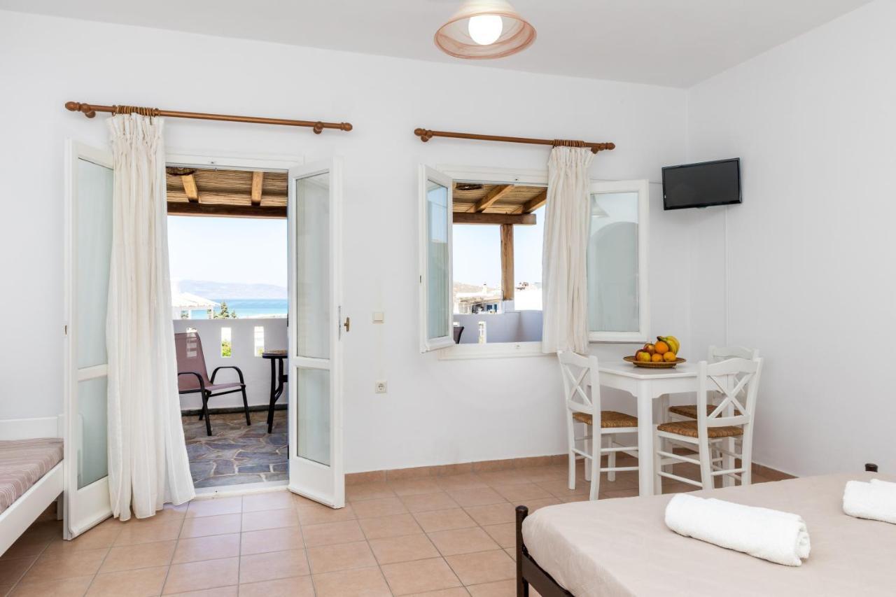 Aqua Naxos Apartments & Suites アギオス・プロコピオス エクステリア 写真