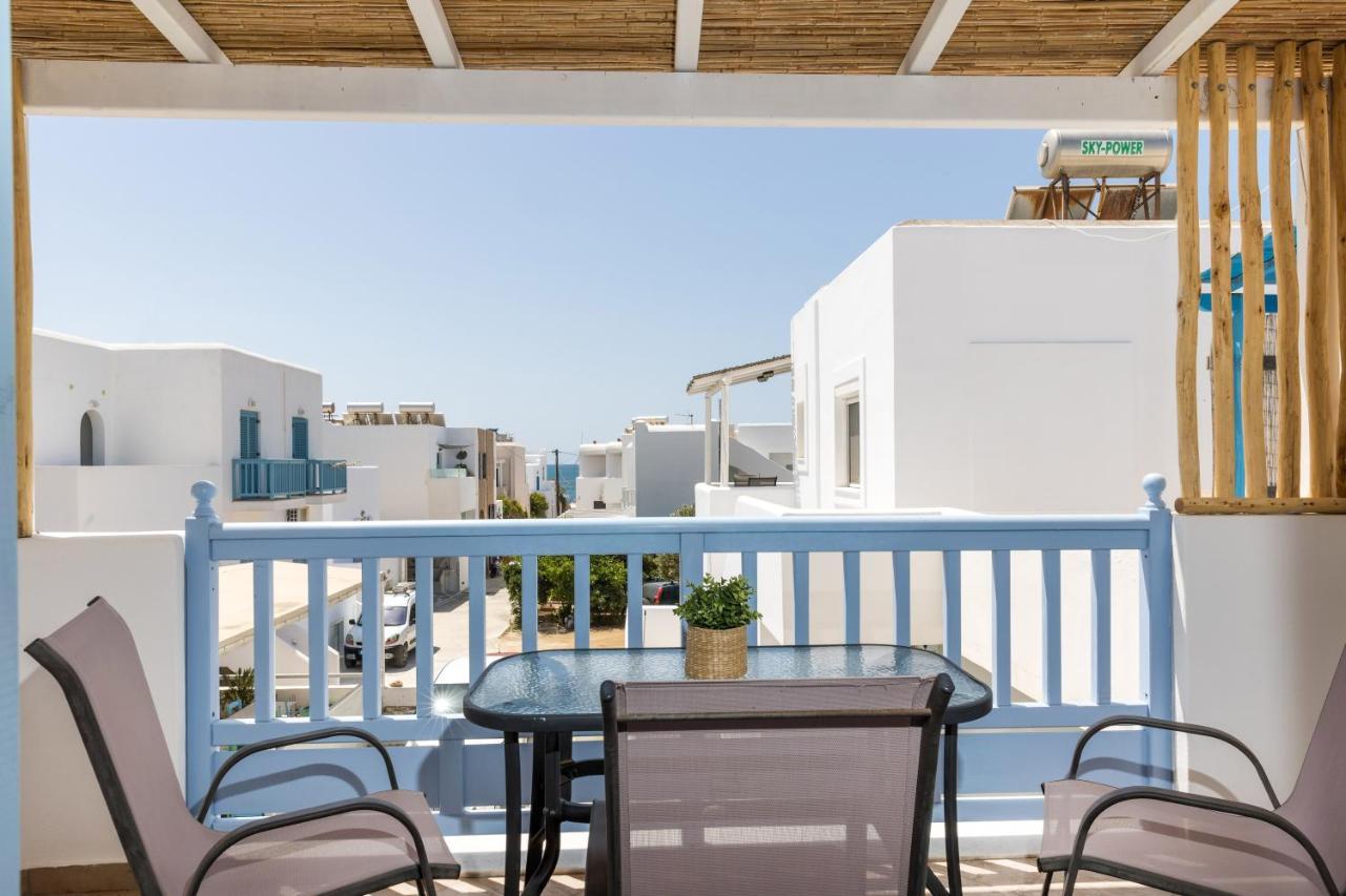 Aqua Naxos Apartments & Suites アギオス・プロコピオス エクステリア 写真